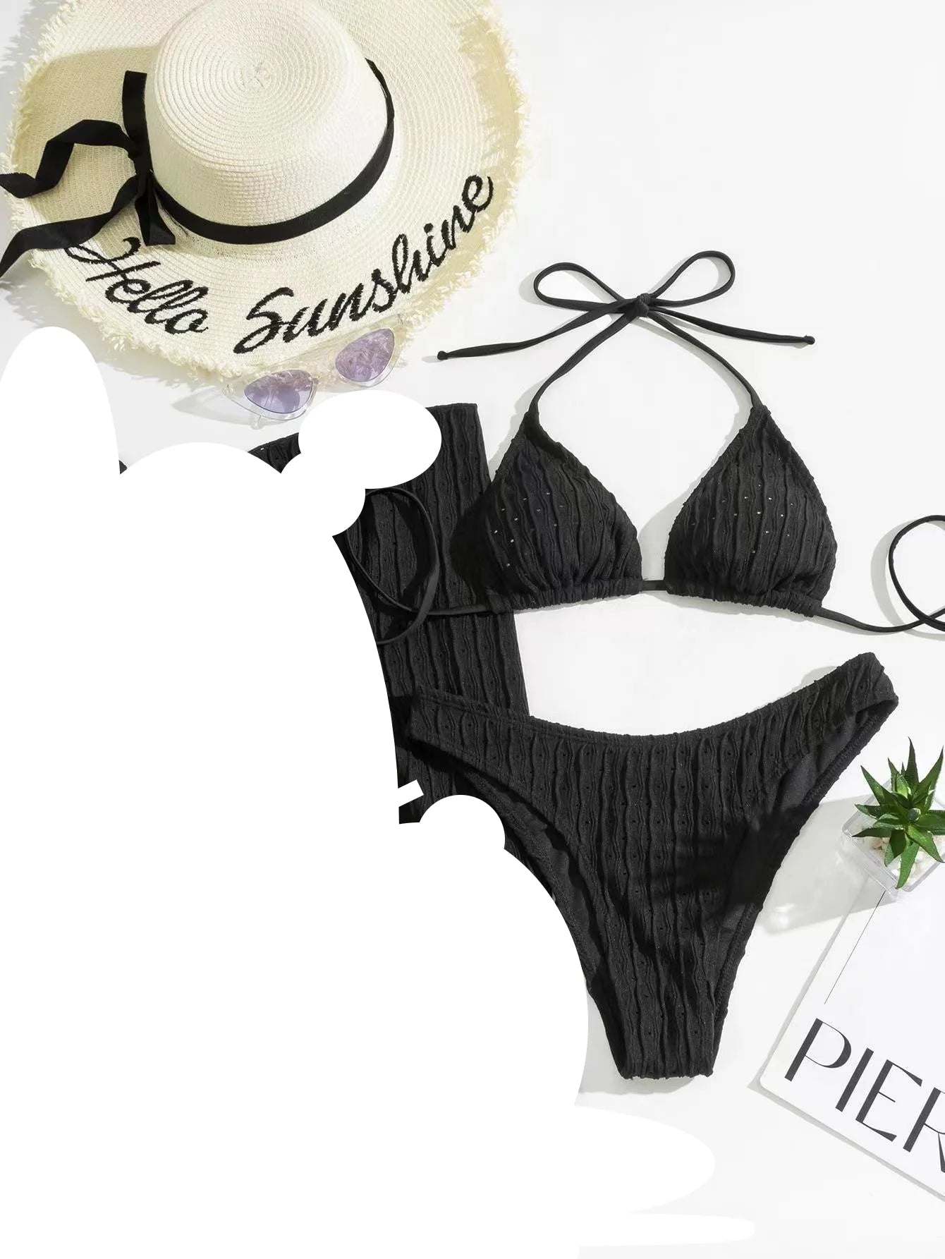 Biquíni com Detalhe Jacquard e Cordinha