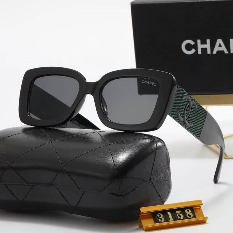 Óculos de Sol Feminino CH