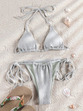 Biquíni Conjunto Triângulo Brilhante com Detalhes em Anéis e Estilo Bandagem