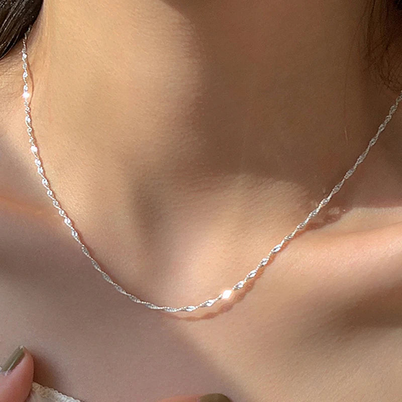 Colar Choker Prata 925 com Corrente Ondulada